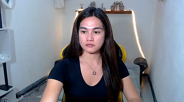 MarieLoveGlamorous online show from 03/09/25, 11:36