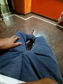 Stripkomal online show from 09/24/25, 04:13