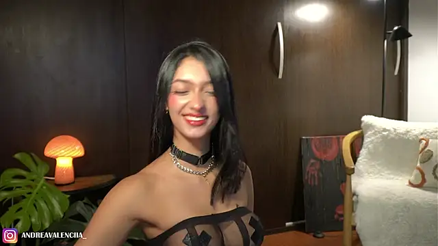 Snapshot of kendall_ruiz chatting on 12/28/24, 01:50 kendall ruiz online show from 12/28/24, 01:50