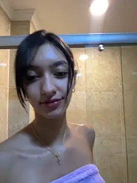 Snapshot of kendall_ruiz chatting on 01/04/25, 05:16 kendall ruiz online show from 01/04/25, 05:16