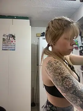 carolina16love online show from 02/22/26, 08:21