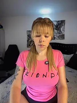 carolina16love online show from 11/22/25, 10:08