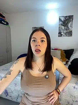 carolina16love online show from 11/11/25, 09:53