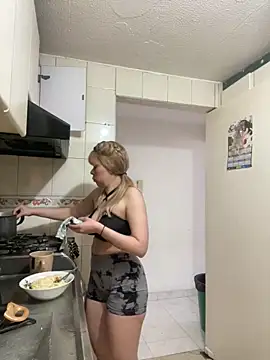 carolina16love online show from 02/17/26, 10:18