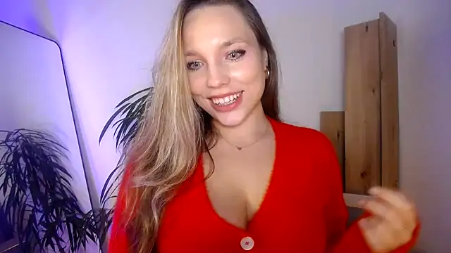 Snapshot of Sara_Browney chatting on 11/14/25, 08:56 Sara Browney online show from 11/14/25, 08:56