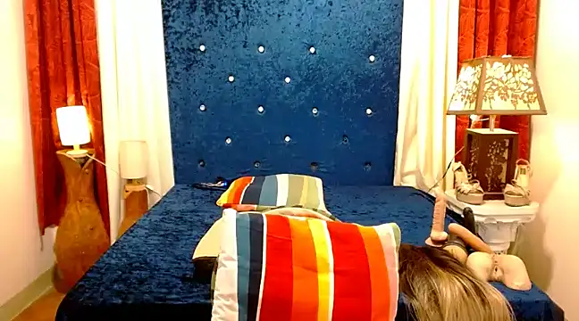 goddessALLURA online show from 03/21/25, 12:18