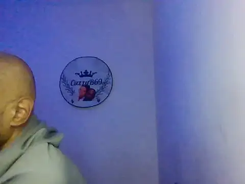 CuzzyB69 online show from 11/27/25, 07:58