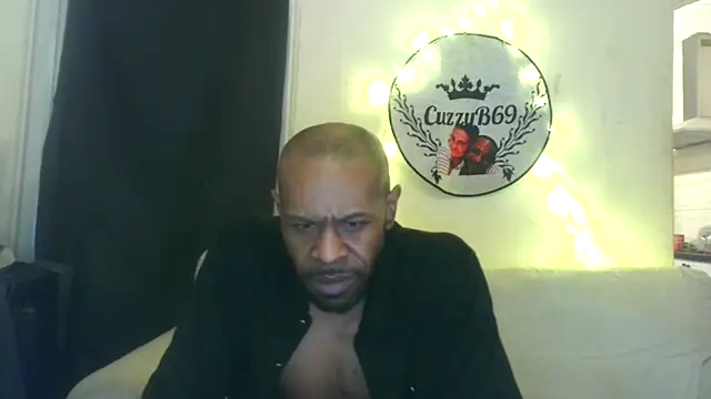 CuzzyB69 online show from 04/12/26, 10:24