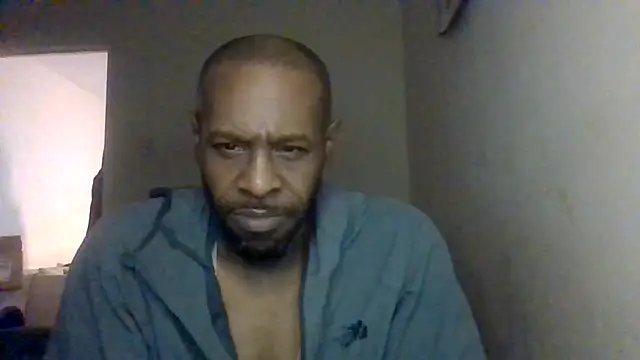 CuzzyB69 online show from 11/25/25, 02:45