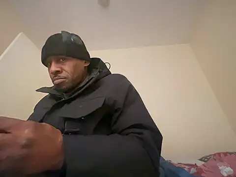 CuzzyB69 online show from 02/22/25, 12:51