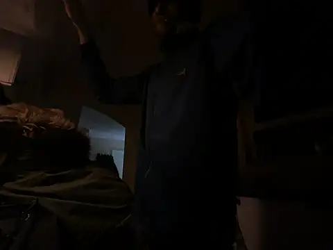 CuzzyB69 online show from 01/11/25, 10:51