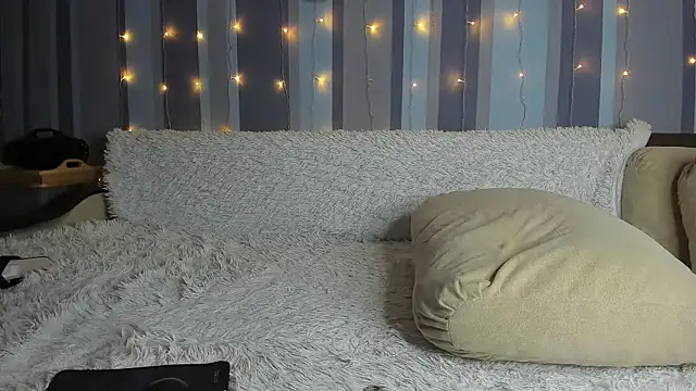 Snapshot of KatMartinez chatting on 01/19/26, 12:09 KatMartinez online show from 01/19/26, 12:09