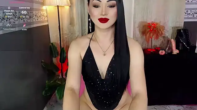 Snapshot of SeductiveAsianTs chatting on 04/18/26, 12:18 SeductiveAsianTs online show from 04/18/26, 12:18