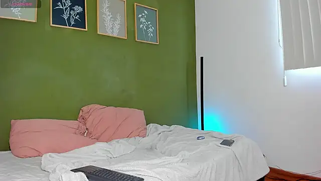 karlye 5 online show from 04/09/26, 08:26