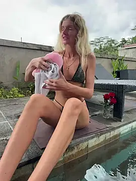 neighbours love online show from 02/12/26, 04:56