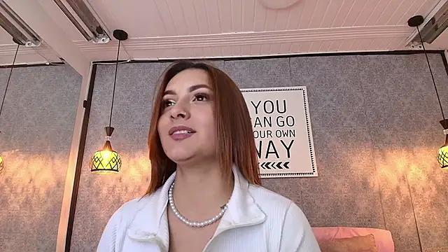 Emiily W online show from 02/19/25, 04:55