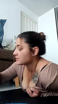 Emiily W online show from 03/19/25, 06:12