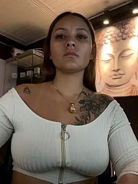 Snapshot of Emiily_W chatting on 11/07/25, 09:36 Emiily W online show from 11/07/25, 09:36