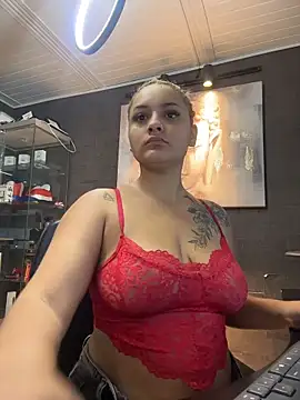 Snapshot of Emiily_W chatting on 01/06/26, 02:10 Emiily W online show from 01/06/26, 02:10