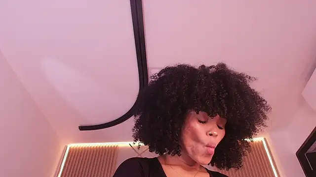 naia blessed online show from 02/27/26, 07:14