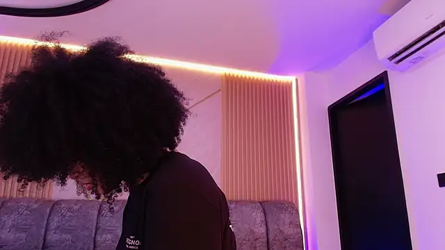 naia blessed online show from 03/18/26, 07:15