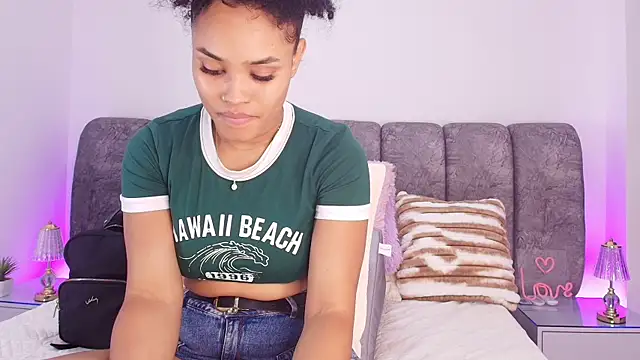 naia blessed online show from 11/15/25, 07:07