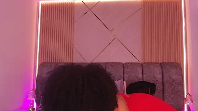 naia blessed online show from 03/04/26, 07:10