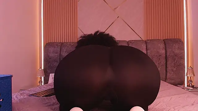 naia blessed online show from 03/05/26, 07:21