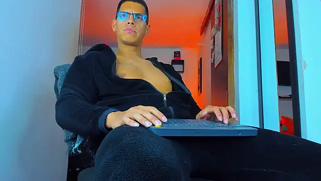  John Boy  online show from 12/02/25, 01:06