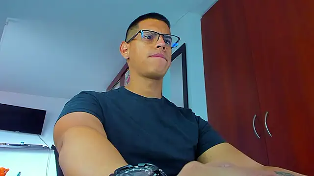 Snapshot of _John_Boy_ chatting on 01/16/26, 01:04 John Boy online show from 01/16/26, 01:04