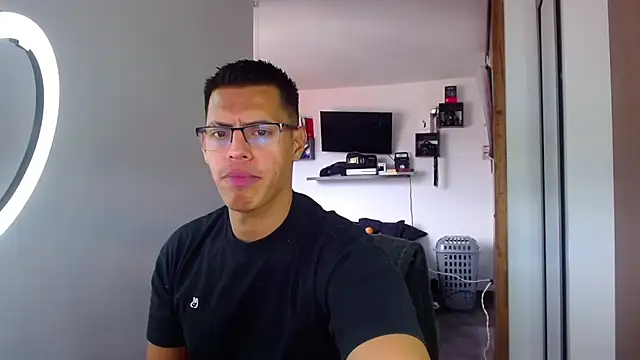  John Boy  online show from 04/08/26, 07:15