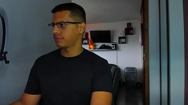 Snapshot of _John_Boy_ chatting on 02/18/26, 04:25 John Boy online show from 02/18/26, 04:25