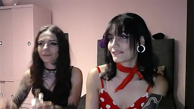 Snapshot of _onthary_6 chatting on 02/09/25, 12:39 onthary 6 online show from 02/09/25, 12:39