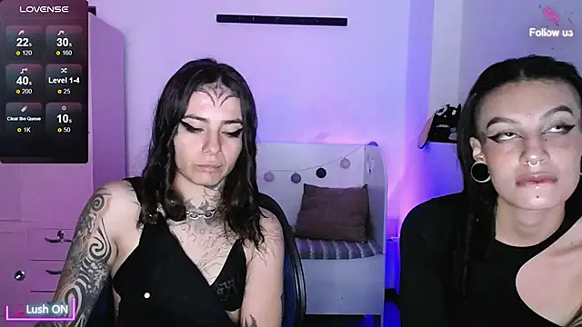 Snapshot of _onthary_6 chatting on 12/15/25, 12:00 onthary 6 online show from 12/15/25, 12:00