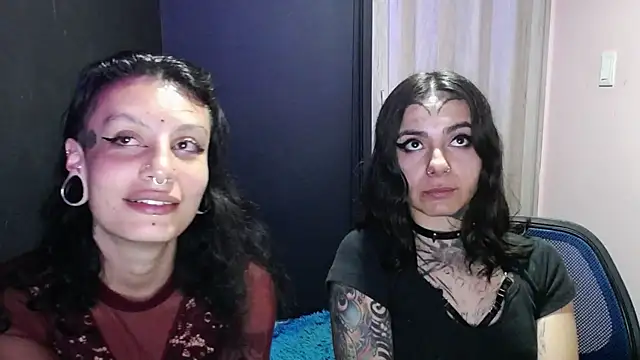 Snapshot of _onthary_6 chatting on 11/23/25, 05:23 onthary 6 online show from 11/23/25, 05:23