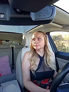 Bondgirl 013 online show from 10/31/25, 12:13