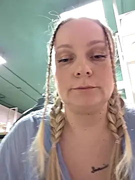 Bondgirl 013 online show from 04/05/26, 05:19