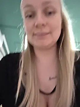 Bondgirl 013 online show from 05/30/26, 06:24