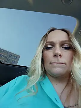 Bondgirl 013 online show from 10/17/25, 11:45
