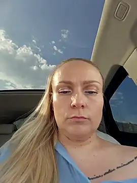 Bondgirl 013 online show from 10/08/25, 12:07