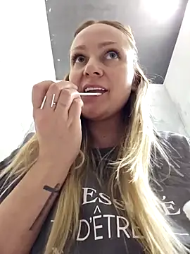 Bondgirl 013 online show from 02/28/26, 06:18