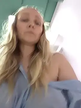 Bondgirl 013 online show from 06/26/26, 09:42