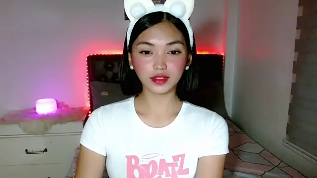 Snapshot of Sassy_kimmy chatting on 10/27/25, 05:52 Sassy kimmy online show from 10/27/25, 05:52