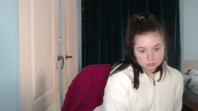 ryhhnnagold99 online show from 01/17/26, 12:09