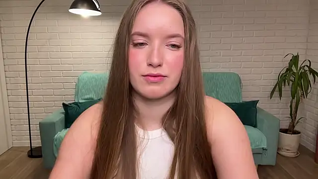 EvaMaddison online show from 10/29/25, 05:50