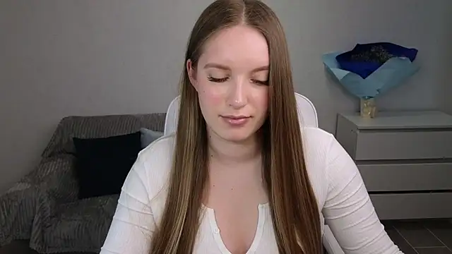 EvaMaddison online show from 03/03/25, 06:31