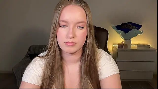 EvaMaddison online show from 05/09/26, 08:45