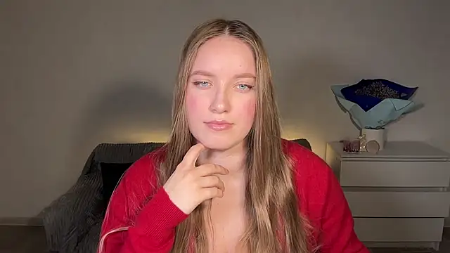 EvaMaddison online show from 03/06/26, 05:52