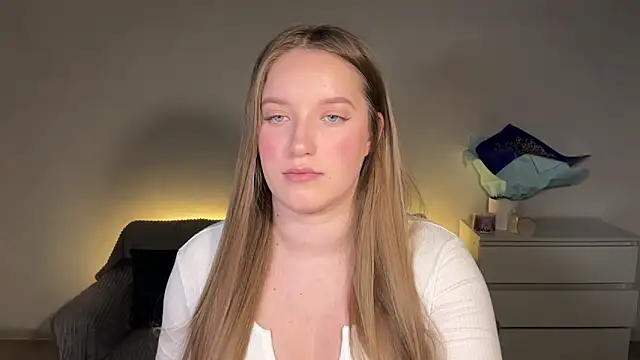 EvaMaddison online show from 02/28/26, 06:51