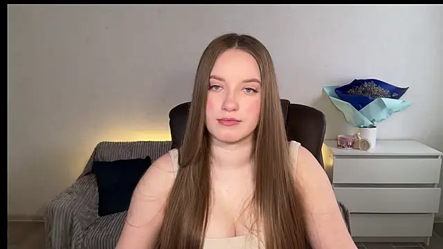 EvaMaddison online show from 03/18/26, 05:54